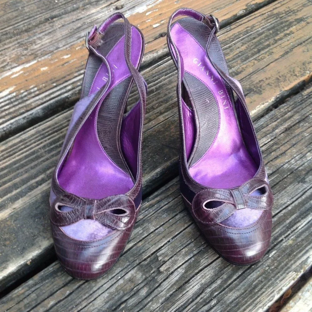 Gianni Bini Purple Leather Velvet Heels Size 7.5 SlingBack Round Toe Bow Shoes